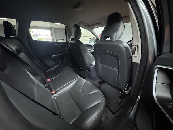 Used Volvo XC60 2016 for sale - 75589362: Photo 34
