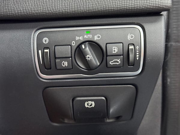 Used Volvo XC60 2016 for sale - 75589362: Photo 44