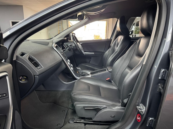 Used Volvo XC60 2016 for sale - 75589362: Photo 75