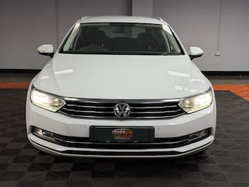 Used Volkswagen Passat 2019 for sale - 79657616: Photo