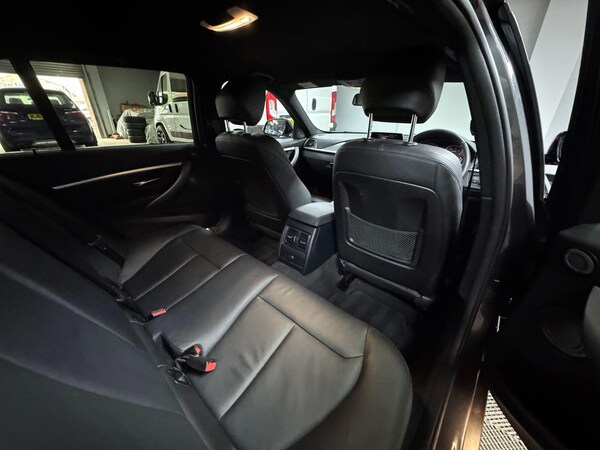 Used BMW 3 Series 2018 for sale - 74546179: Photo 32