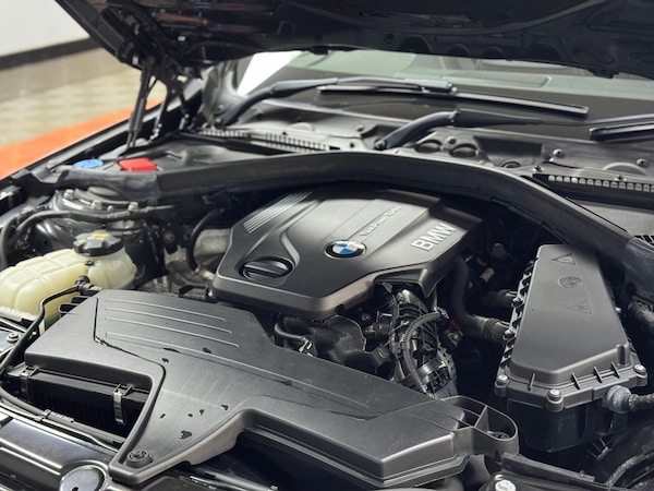 Used BMW 3 Series 2018 for sale - 74546179: Photo 46