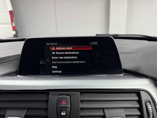 Used BMW 3 Series 2018 for sale - 74546179: Photo 57