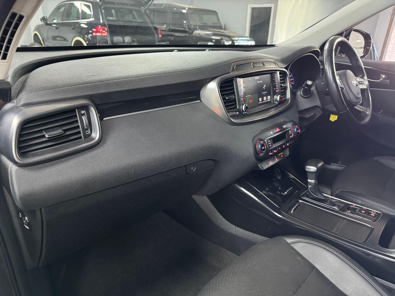 Used Kia Sorento 2018 for sale - 75857826: Photo 11