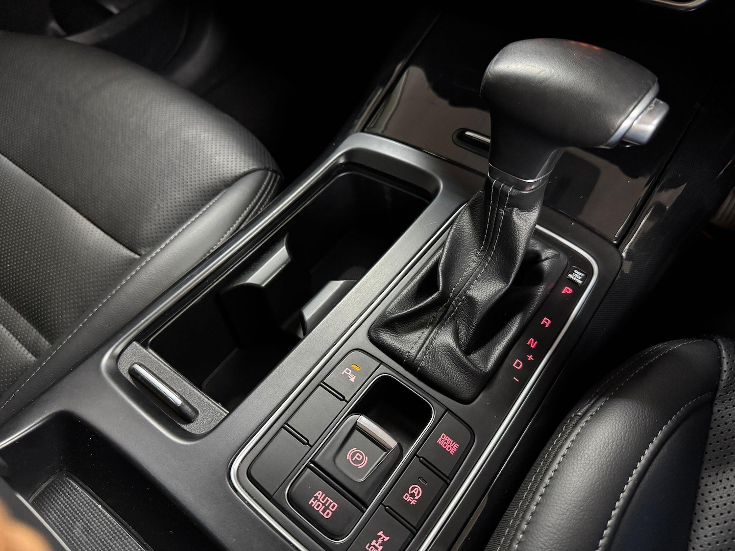 Used Kia Sorento 2018 for sale - 75857826: Photo 13