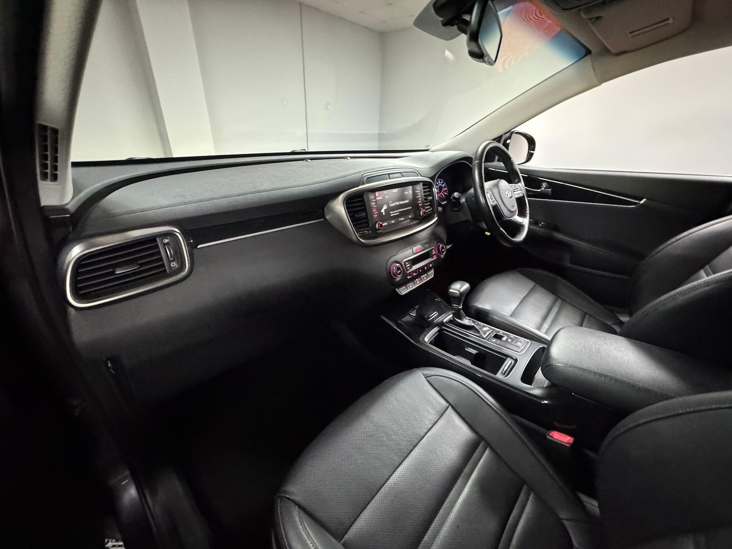 Used Kia Sorento 2018 for sale - 75857826: Photo 16