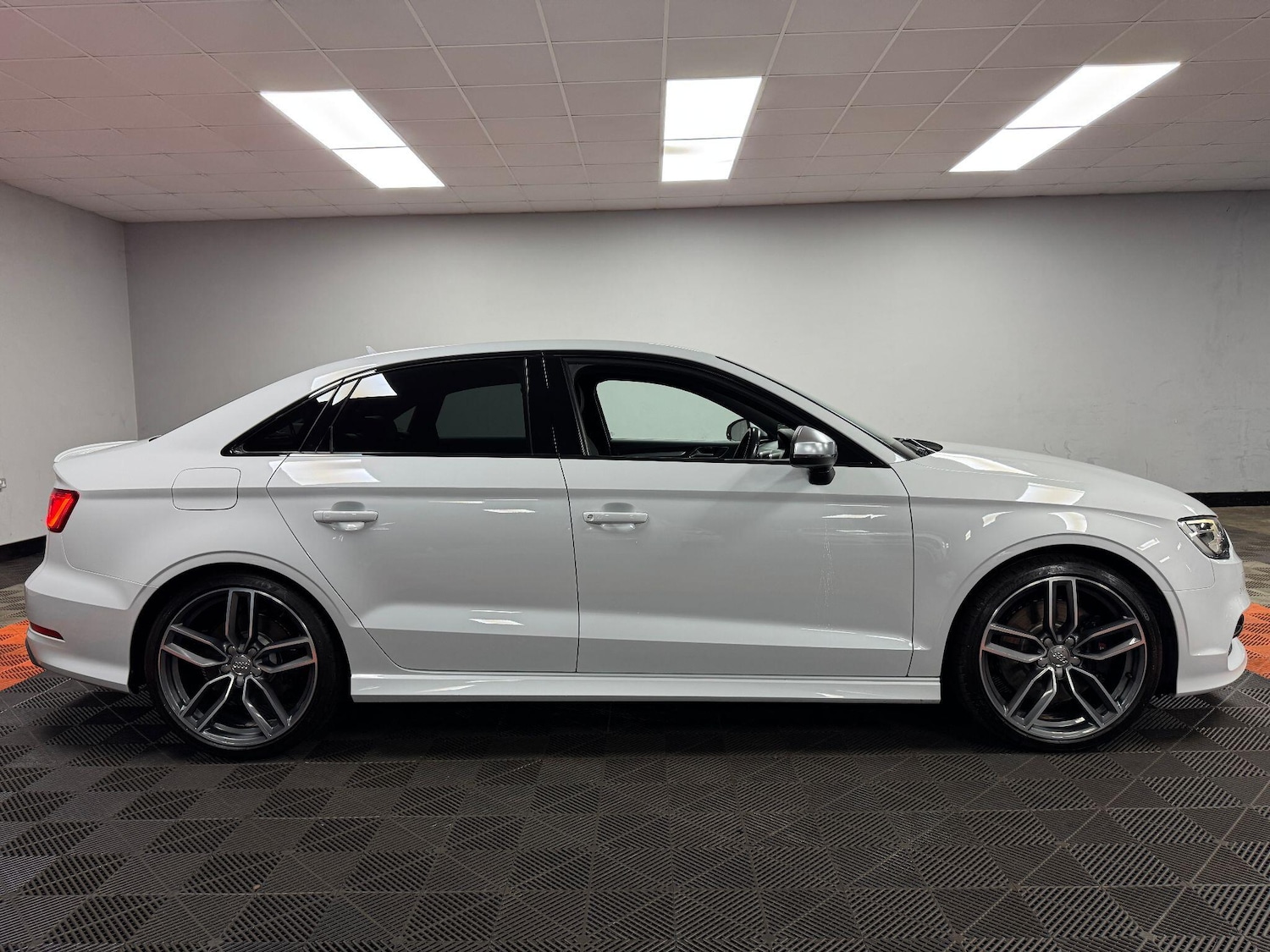 Used Audi S3 2015 for sale - 76499971: Photo 10