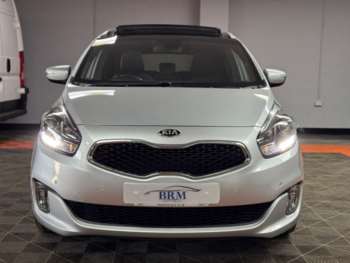 Used Kia Carens 2017 for sale - 74149123: Photo