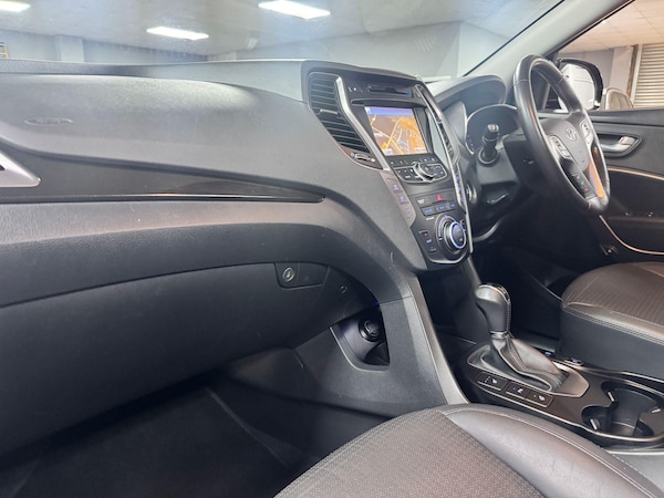 Used Hyundai Santa Fe 2014 for sale - 75364261: Photo 17