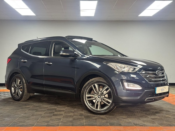 Used Hyundai Santa Fe 2014 for sale - 75364261: Photo 1