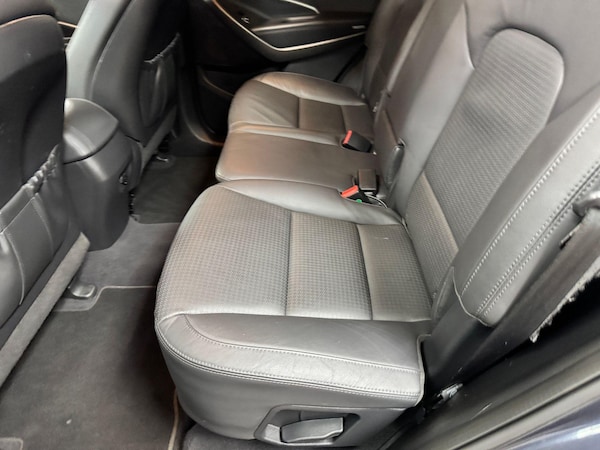 Used Hyundai Santa Fe 2014 for sale - 75364261: Photo 30