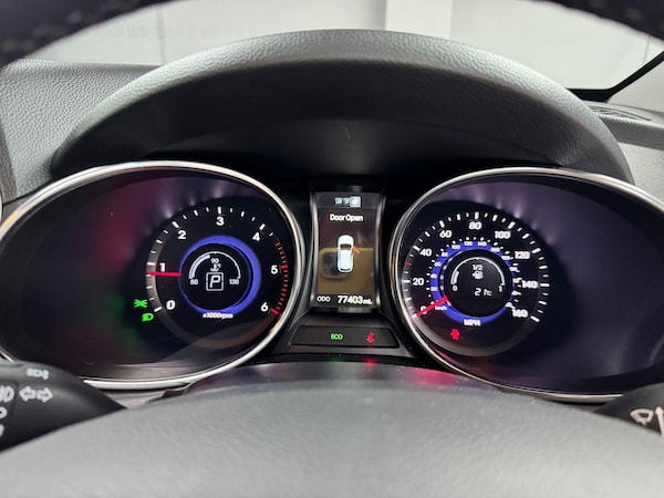 Used Hyundai Santa Fe 2014 for sale - 75364261: Photo 61