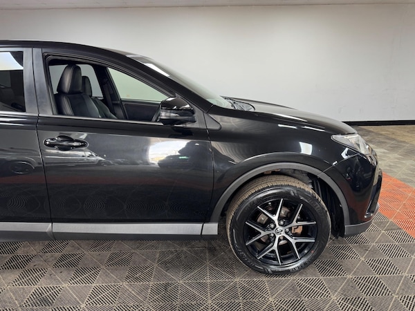 Used Toyota RAV4 2018 for sale - 74822813: Photo 11