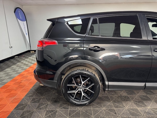 Used Toyota RAV4 2018 for sale - 74822813: Photo 45