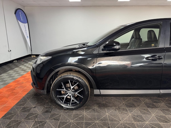 Used Toyota RAV4 2018 for sale - 74822813: Photo 50