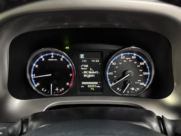 Used Toyota RAV4 2018 for sale - 74822813: Photo 64