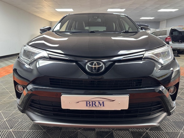 Used Toyota RAV4 2018 for sale - 74822813: Photo 6