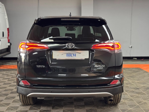 Used Toyota RAV4 2018 for sale - 74822813: Photo 9