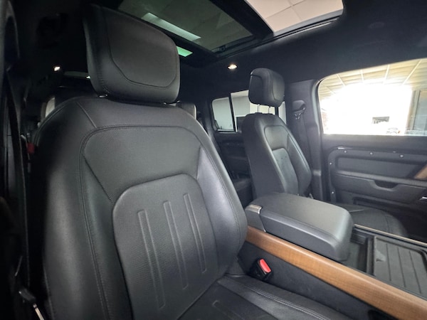 Used Land Rover Defender 130 2023 for sale - 75225458: Photo 27