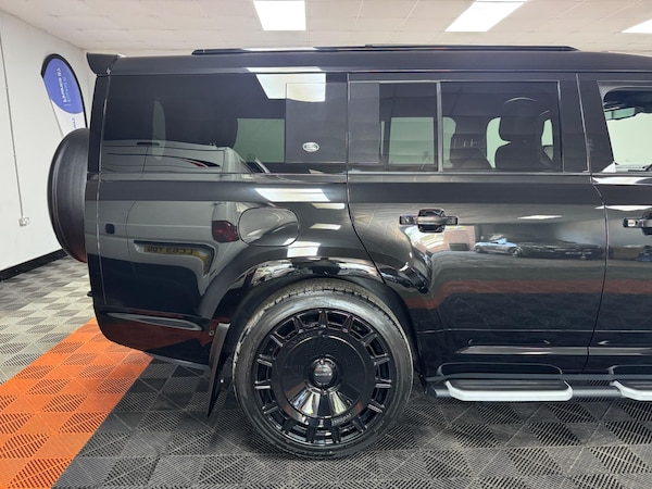 Used Land Rover Defender 130 2023 for sale - 75225458: Photo 5