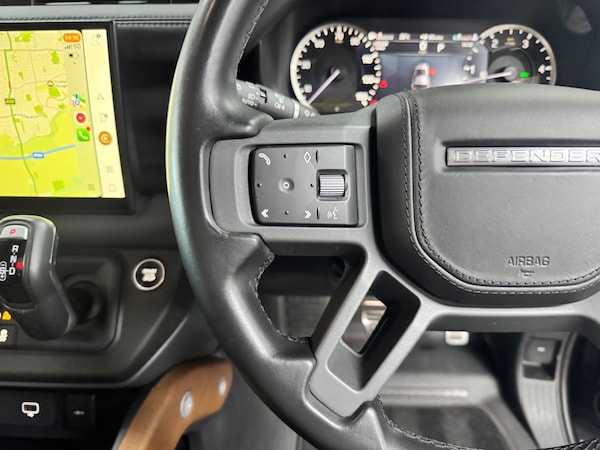 Used Land Rover Defender 130 2023 for sale - 75225458: Photo 61