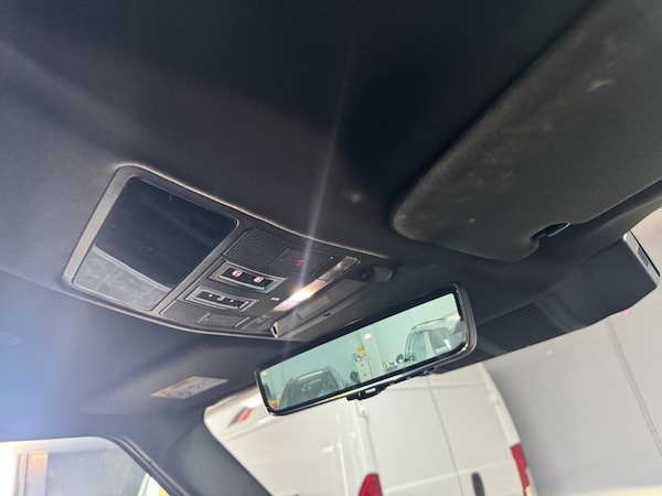Used Land Rover Defender 130 2023 for sale - 75225458: Photo 86