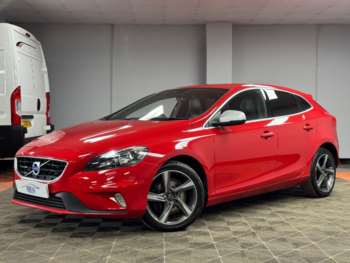 Used Volvo V40 2016 for sale - 74822459: Photo