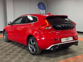 Used Volvo V40 2016 for sale - 74822459: Photo
