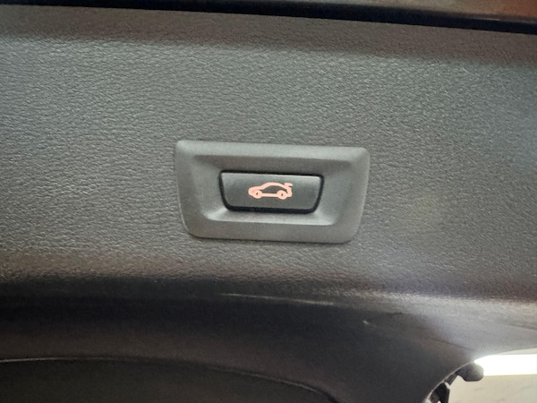 Used BMW X4 2016 for sale - 76041878: Photo 38