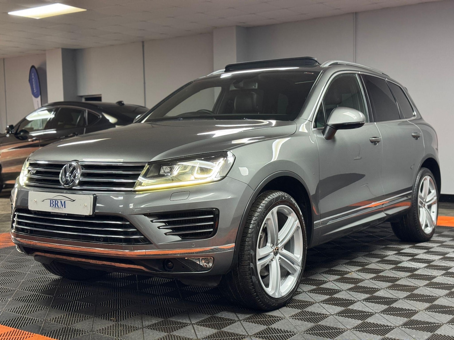 Used Volkswagen Touareg 2015 for sale - 76360157: Photo 11