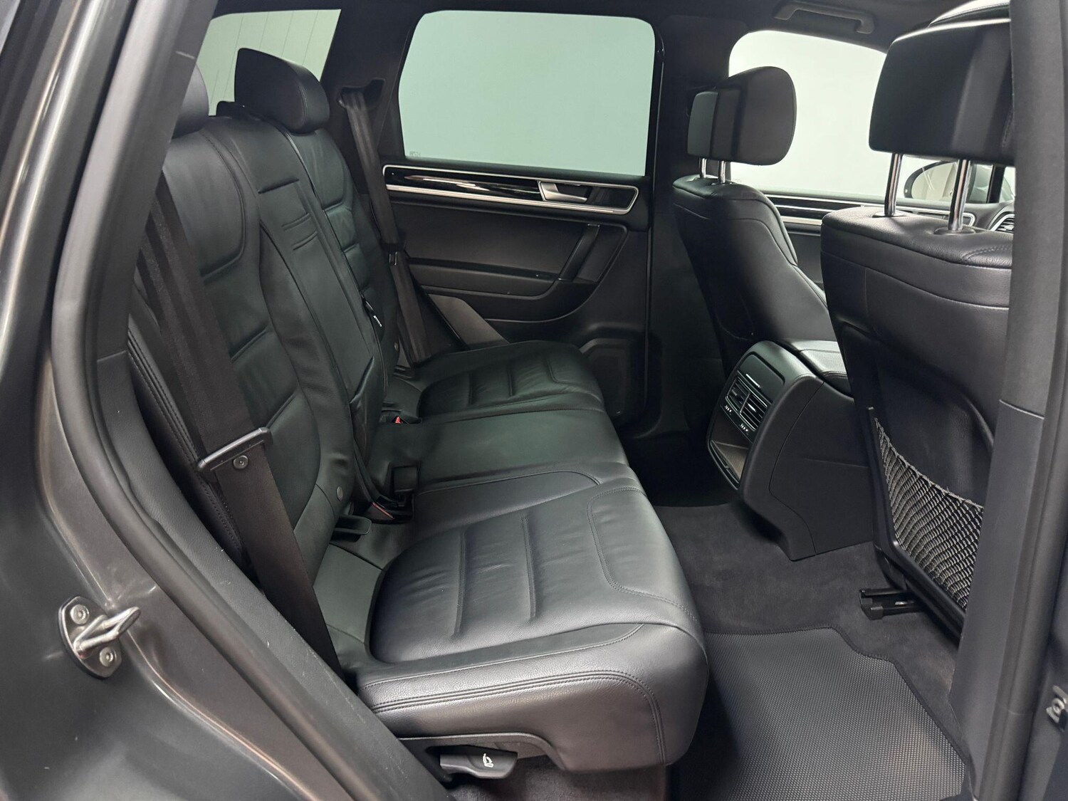 Used Volkswagen Touareg 2015 for sale - 76360157: Photo 23