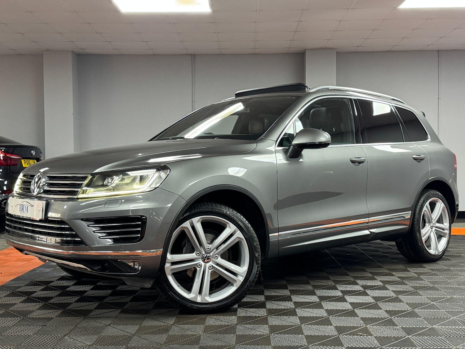 Used Volkswagen Touareg 2015 for sale - 76360157: Photo 3