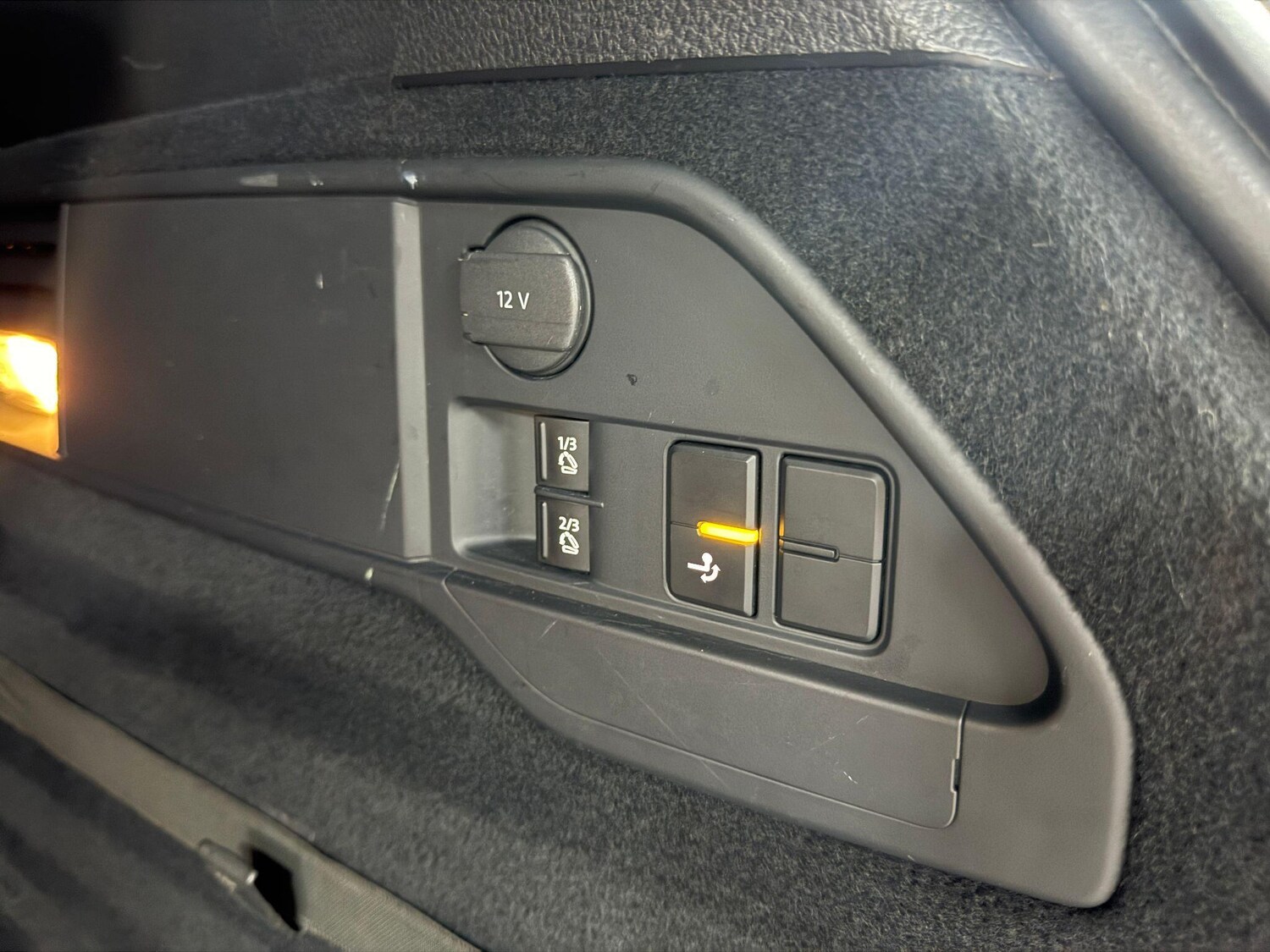 Used Volkswagen Touareg 2015 for sale - 76360157: Photo 49