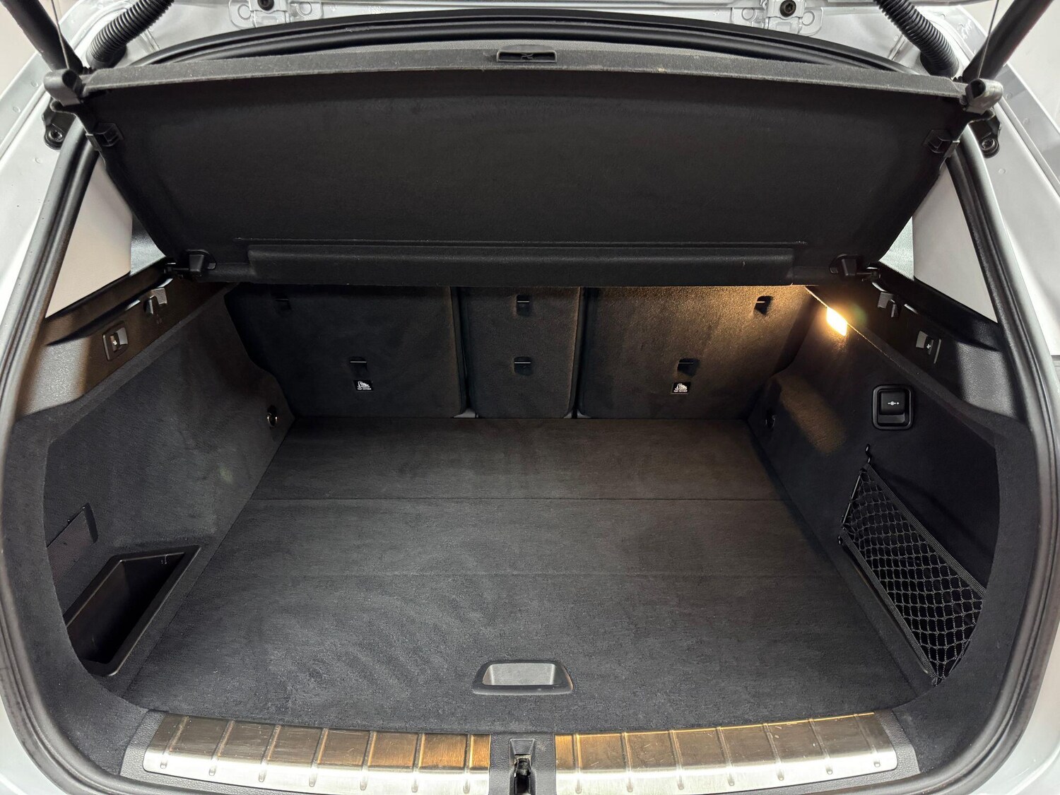 Used BMW X1 2016 for sale - 76099248: Photo 45