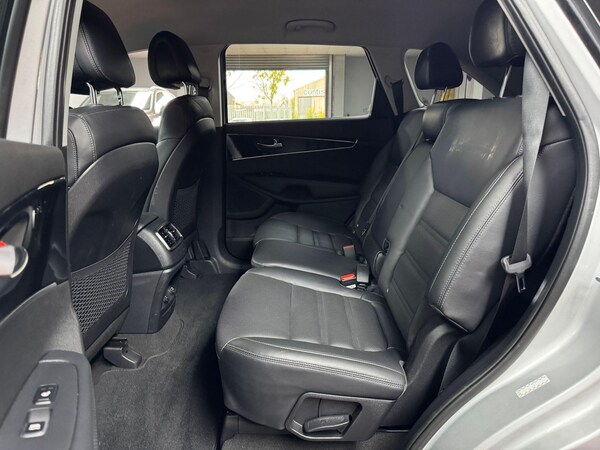 Used Kia Sorento 2018 for sale - 76158815: Photo 22