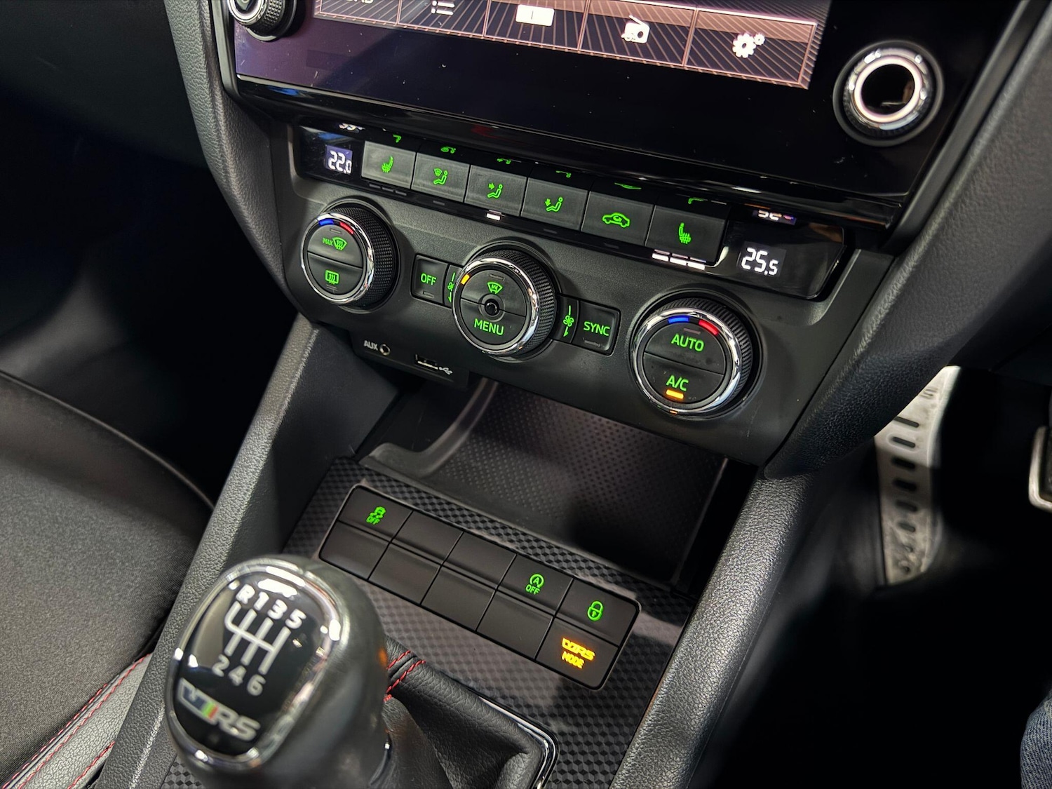 Used Skoda Octavia 2015 for sale - 76549648: Photo 18