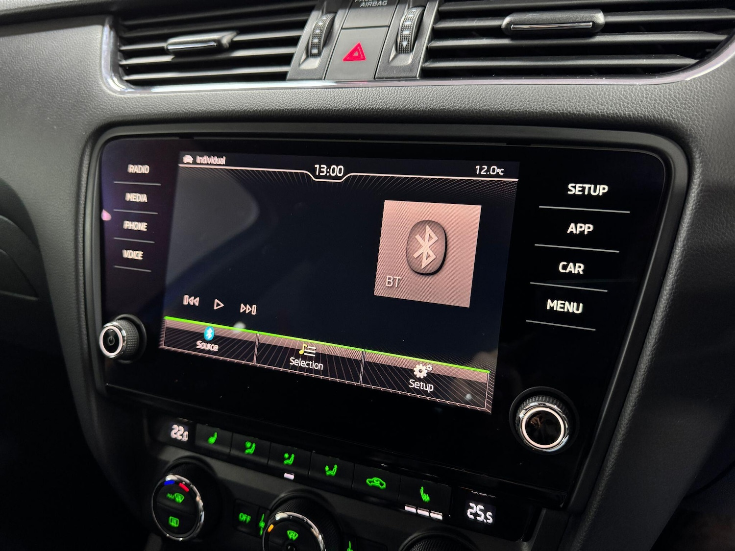 Used Skoda Octavia 2015 for sale - 76549648: Photo 55