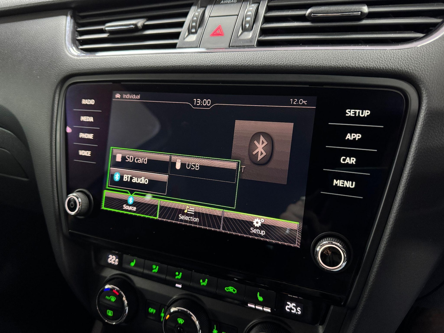 Used Skoda Octavia 2015 for sale - 76549648: Photo 56