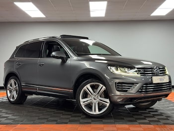 Volkswagen - Touareg