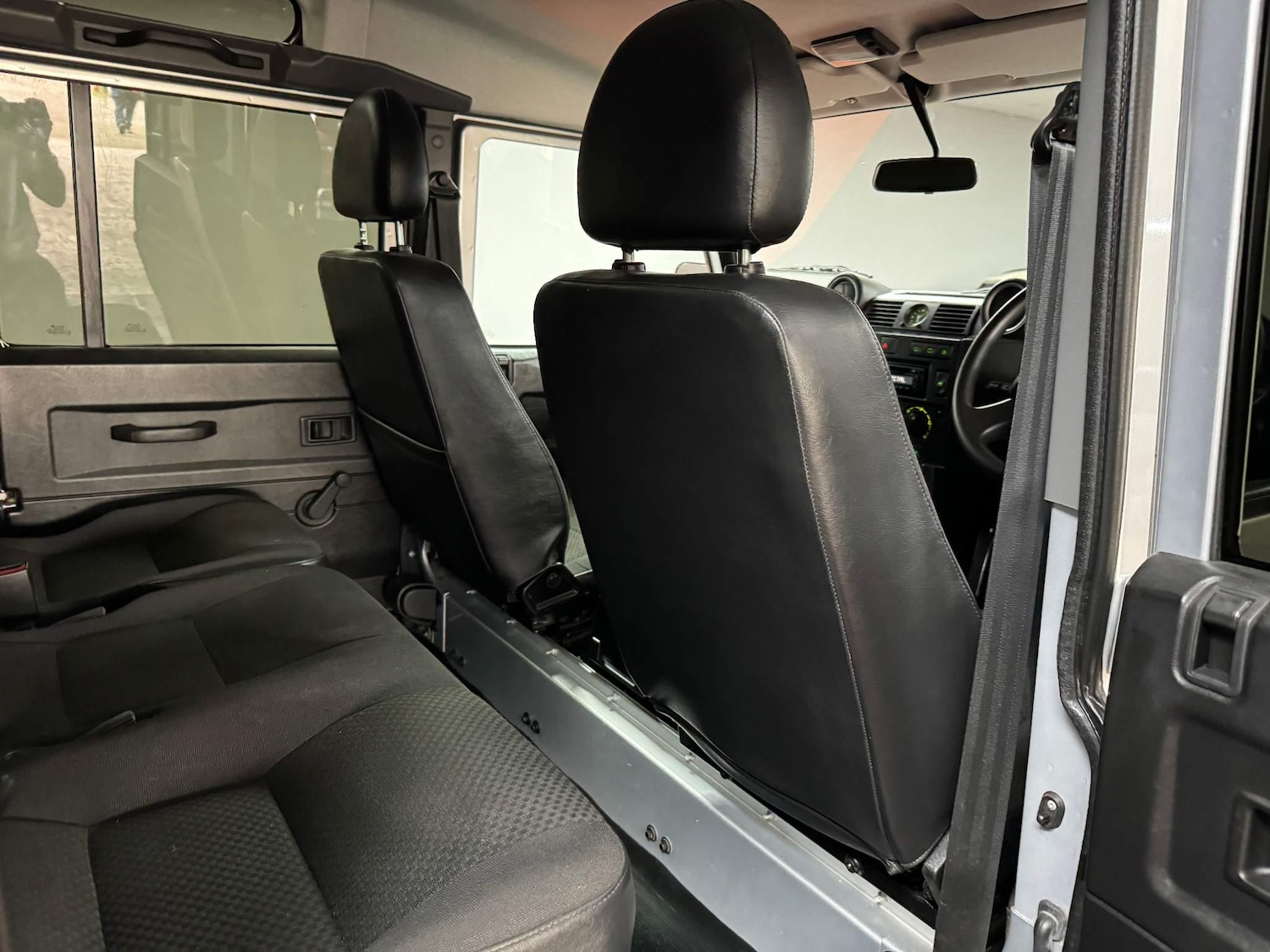 Vehicle 29
