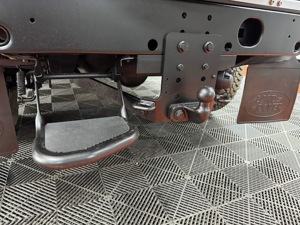 Used Land Rover Defender 110 2015 for sale - 71062003: Photo 44