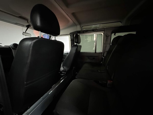 Used Land Rover Defender 110 2015 for sale - 71062003: Photo 67