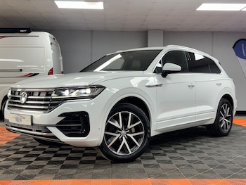 Used Volkswagen Touareg 2018 for sale - 75071831: Photo
