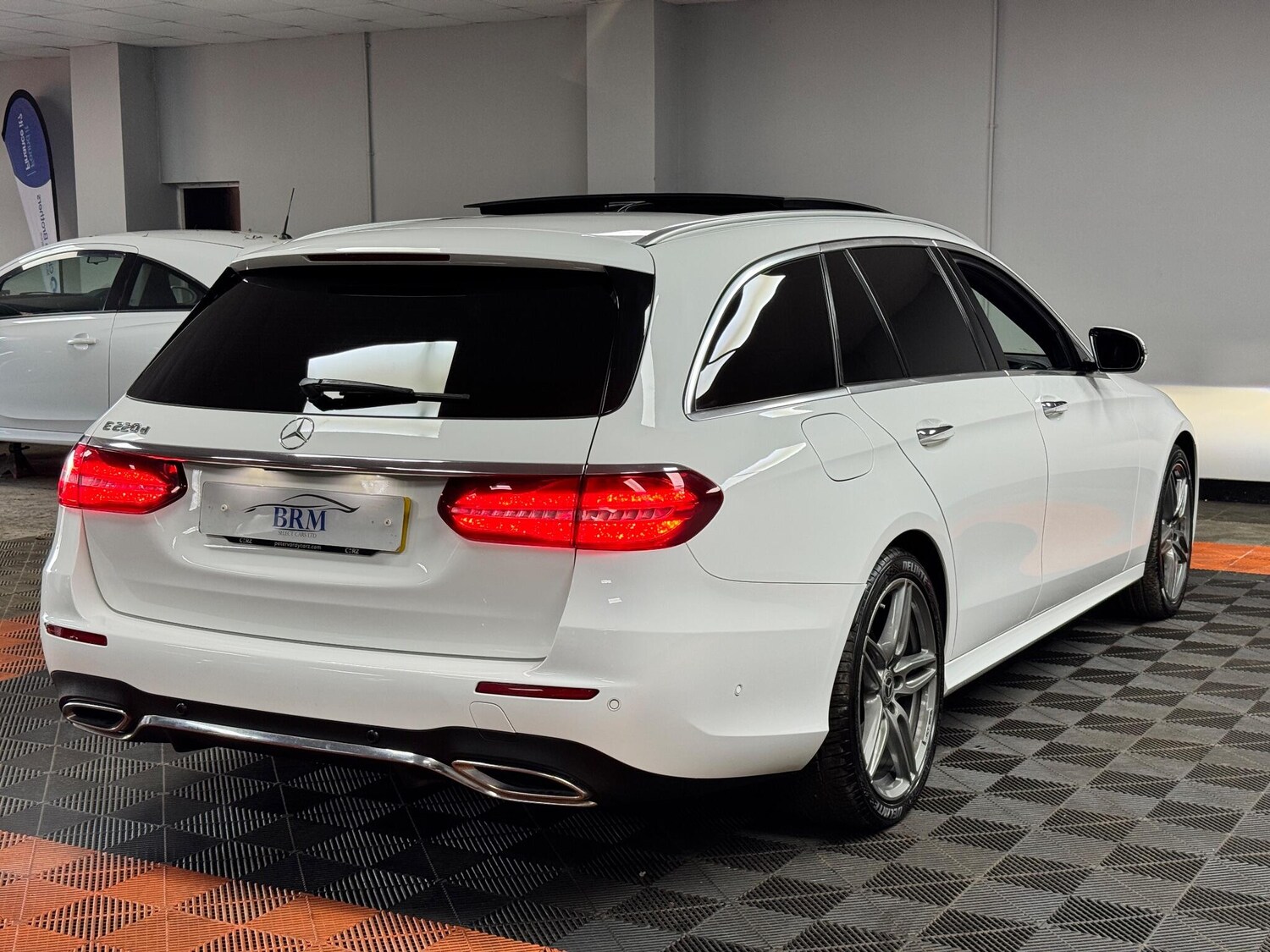 Used Mercedes-Benz E Class 2017 for sale - 76371297: Photo 16