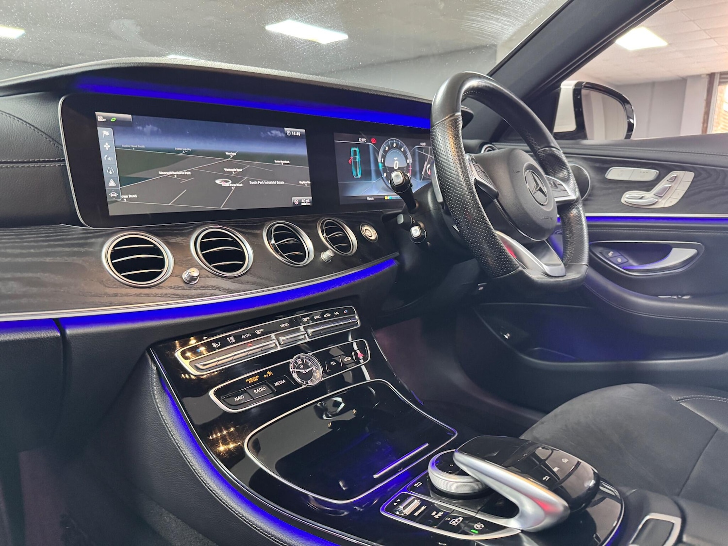 Used Mercedes-Benz E Class 2017 for sale - 76371297: Photo 17