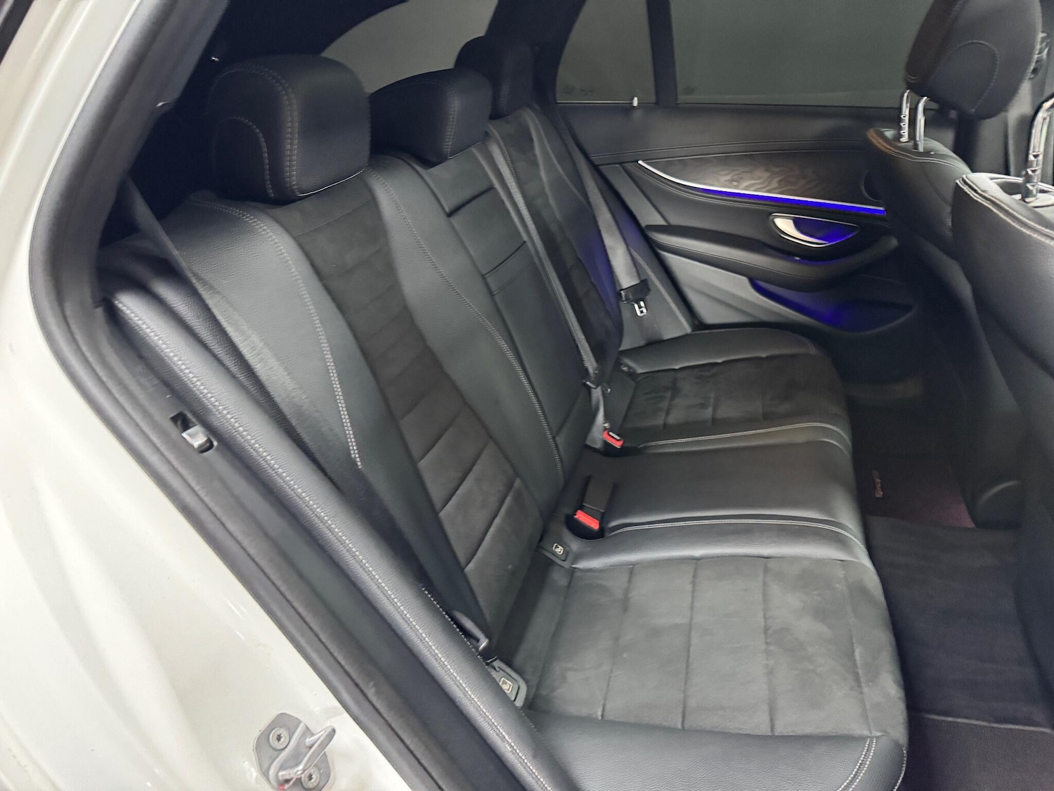 Used Mercedes-Benz E Class 2017 for sale - 76371297: Photo 35