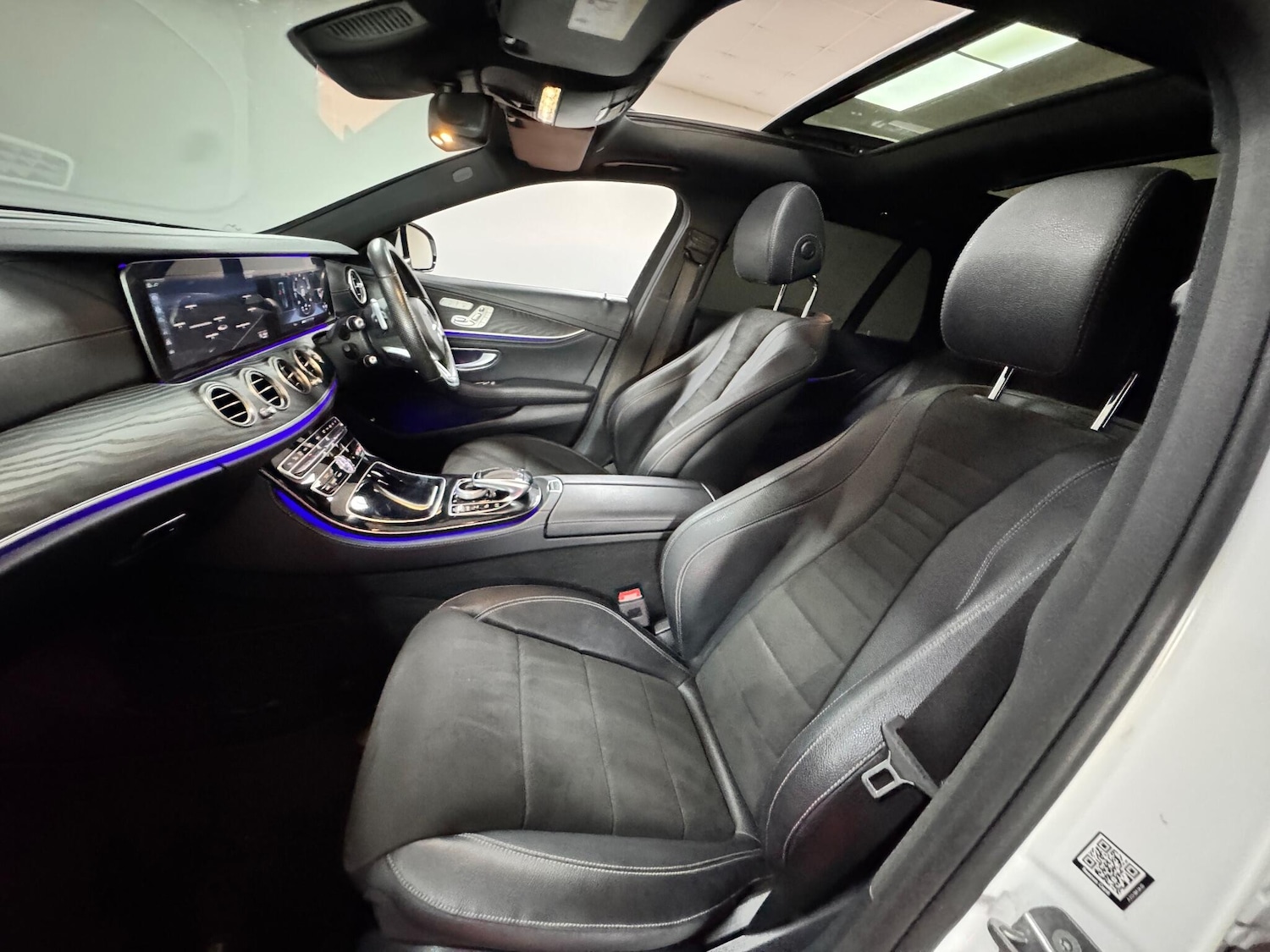 Used Mercedes-Benz E Class 2017 for sale - 76371297: Photo 70