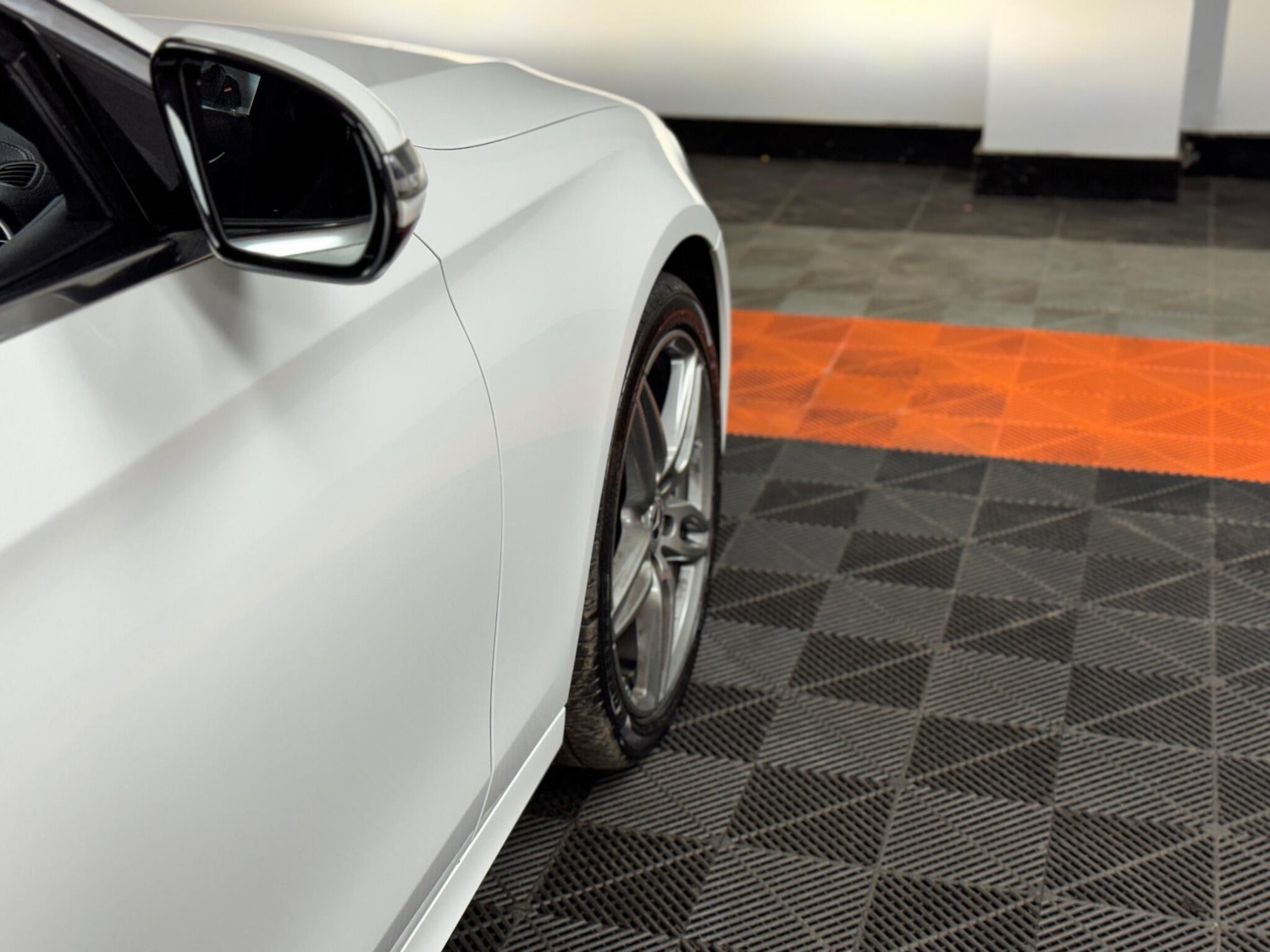 Used Mercedes-Benz E Class 2017 for sale - 76371297: Photo 87