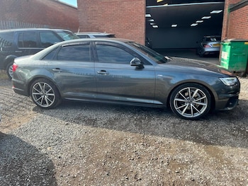 Used Audi A4 2019 for sale - 79483897: Photo