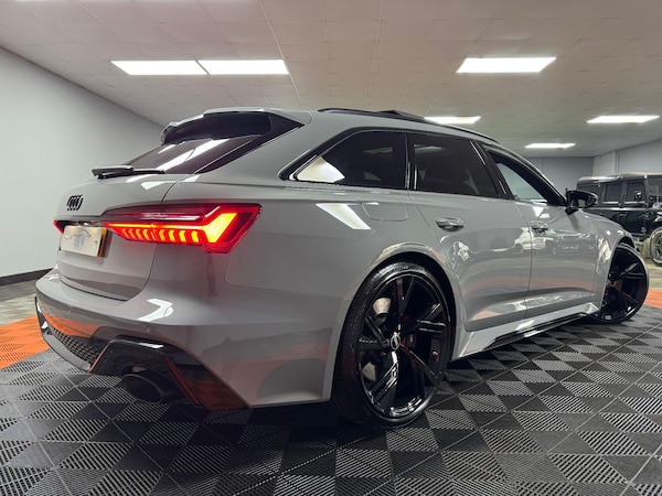 Used Audi RS6 Avant 2019 for sale - 76158964: Photo 2